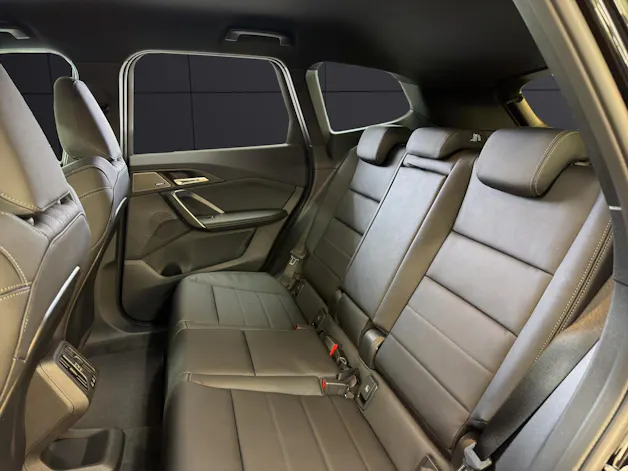BMW X1 U11 30e xDrive paddles
