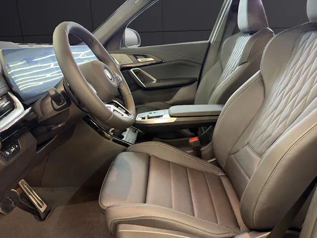 BMW X1 U11 30e xDrive paddles