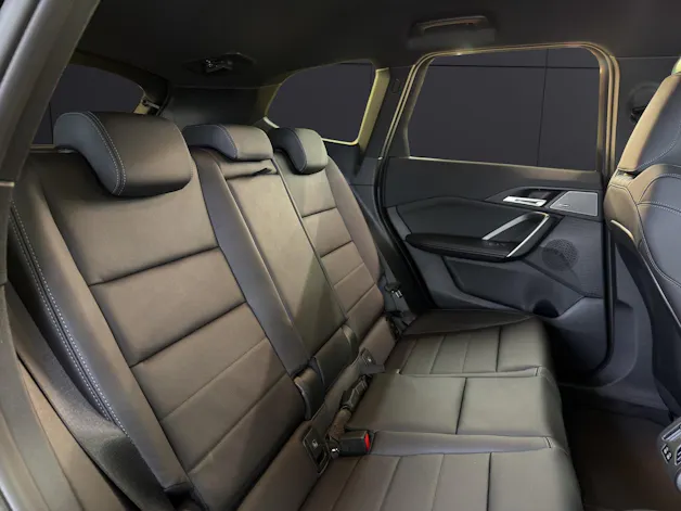 BMW X1 U11 30e xDrive paddles