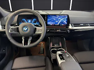 BMW X1 U11 30e xDrive paddles