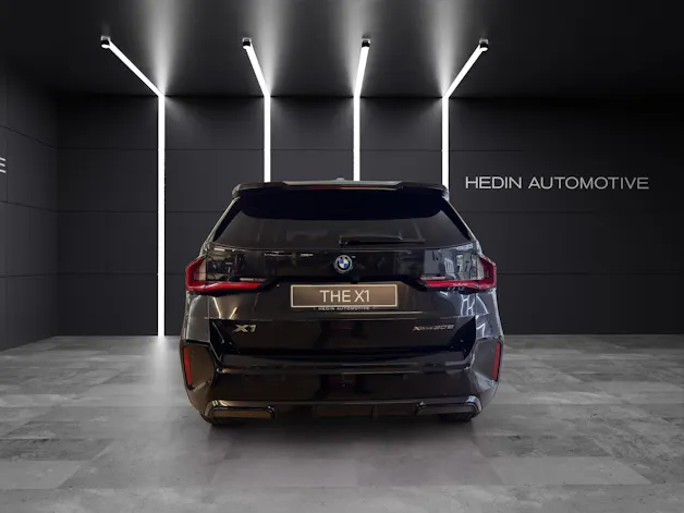 BMW X1 U11 30e xDrive paddles