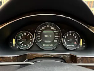 MERCEDES-BENZ CLS-Klasse C219 CLS 63 V8 AMG