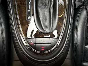 MERCEDES-BENZ CLS-Klasse C219 CLS 63 V8 AMG