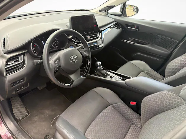Toyota C-HR 1.8 VVTi HSD Trend
