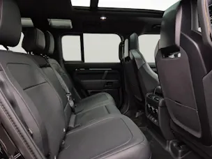 Land Rover Defender 110 4.4 V8 Octa Black