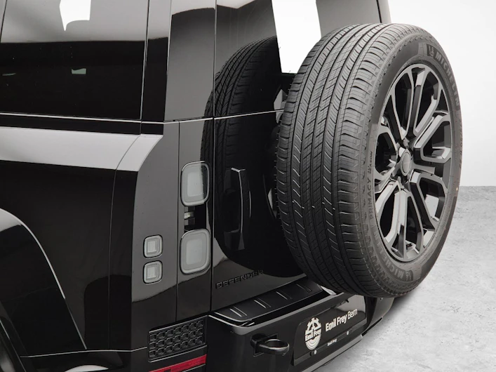 Fahrzeugbild LAND ROVER DEFENDER