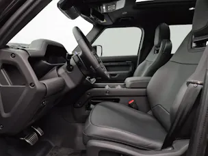 Land Rover Defender 110 4.4 V8 Octa Black