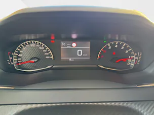 PEUGEOT 208 1.2 PureTech 100 Business