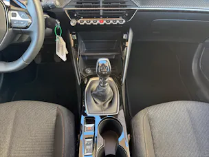 PEUGEOT 208 1.2 PureTech 100 Business