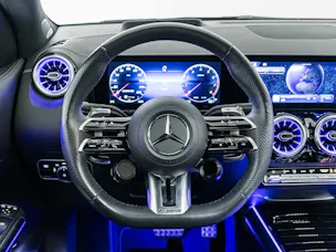 MERCEDES-BENZ GLA 35 AMG 4MATIC
