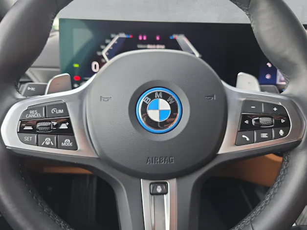 BMW 330e Touring  xDrive G21 (CH)