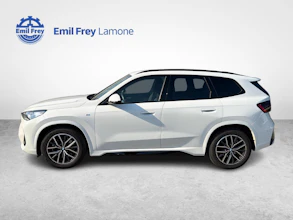 https://vehicle.imgix.net/4458081/0a946f11-8926-47c3-8c4b-898e0440a795.jpg
