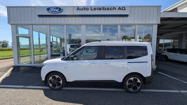 FORD E-Tourneo Courier Titanium