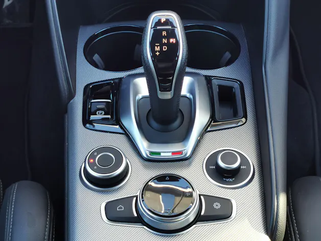 ALFA ROMEO Giulia 2.0 Q4 Veloce