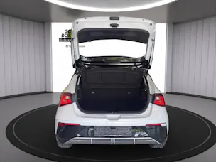 HYUNDAI i20 1.0 T-GDi Amplia