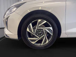 HYUNDAI i20 1.0 T-GDi Amplia