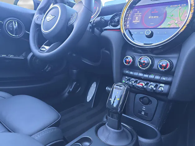 MINI Cabrio John Cooper Works F57 2.0i (CH)