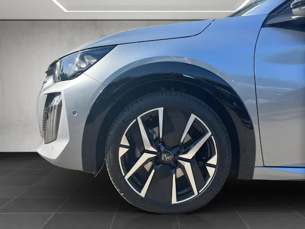 PEUGEOT 208 1.2 Hybrid 145 GT Exclusive