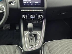 Fahrzeugbild MITSUBISHI Colt 1.6 HEV Instyle