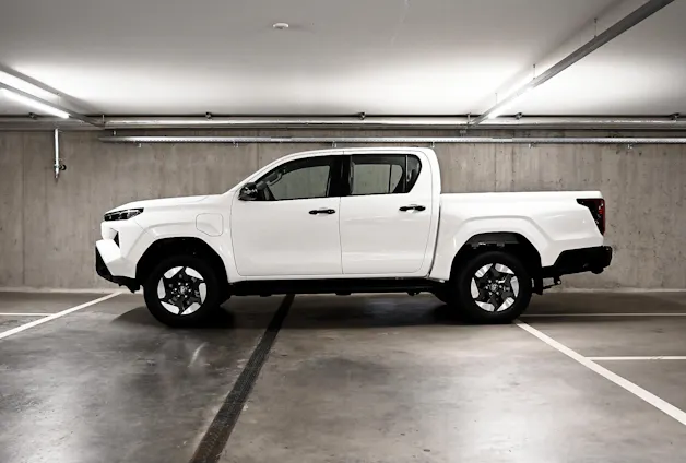 Toyota Hilux Double Cab.-Pick-up 59KWh Comfort