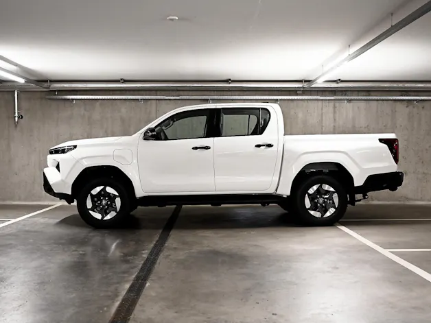 Toyota Hilux Double Cab.-Pick-up 59KWh Comfort