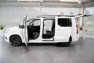 OPEL Combo Life XL 1.5 D Ultimate S/S 7P