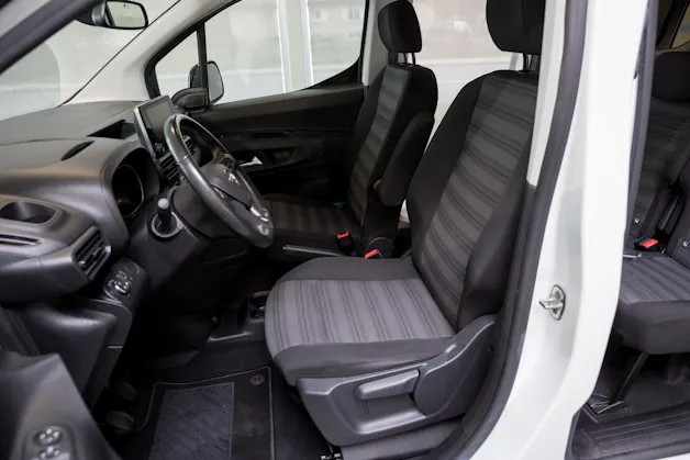 OPEL Combo Life XL 1.5 D Ultimate S/S 7P