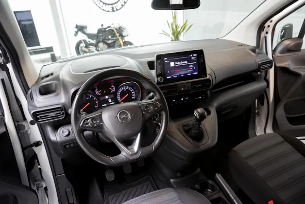 OPEL Combo Life XL 1.5 D Ultimate S/S 7P