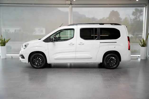 OPEL Combo Life XL 1.5 D Ultimate S/S 7P