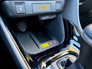 Toyota Yaris 1.5 VVT-i HSD Trend