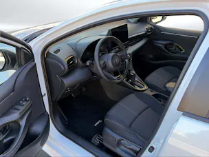 Toyota Yaris 1.5 VVT-i HSD Trend