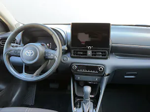 Toyota Yaris 1.5 VVT-i HSD Trend