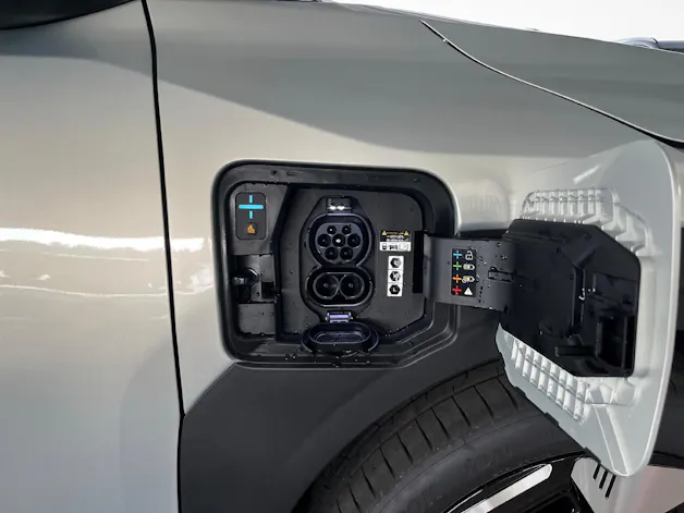 Kia EV3 81 kWh Earth+