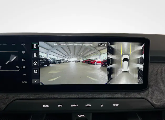 Kia EV3 81 kWh Earth+