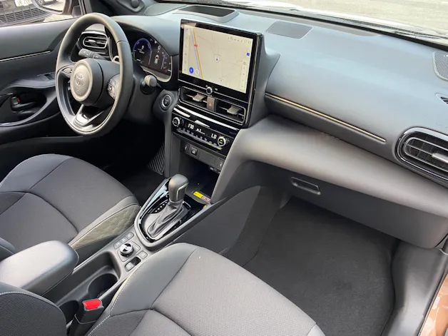 Toyota Yaris Cross 1.5 VVT-i HSD Premium AWD-i