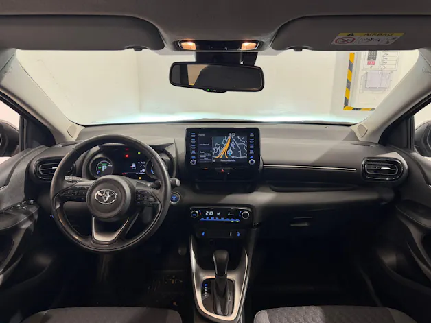 Toyota Yaris 1.5 VVT-i HSD Trend