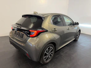Fahrzeugbild TOYOTA Yaris 1.5 VVT-i HSD Trend