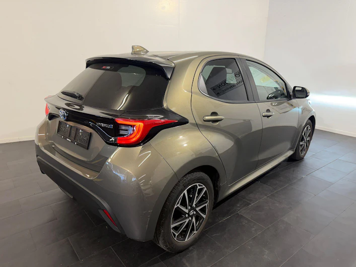 Fahrzeugbild TOYOTA YARIS