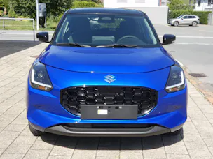 Suzuki Swift 1.2 Sakura Top Hybrid 4x4