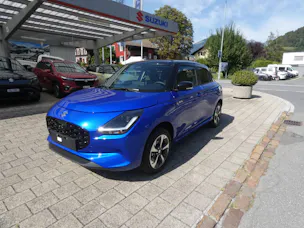 Suzuki Swift 1.2 Sakura Top Hybrid 4x4