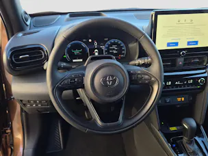 Toyota Yaris Cross 1.5 VVT-i HSD Premium AWD-i