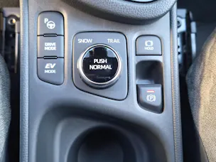 Toyota Yaris Cross 1.5 VVT-i HSD Premium AWD-i