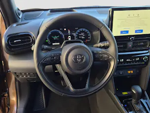 Toyota Yaris Cross 1.5 VVT-i HSD Premium AWD-i
