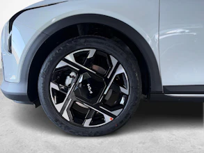 https://vehicle.imgix.net/4458305/08c14b01-9192-4bb1-8459-91a27f2cf038.jpg