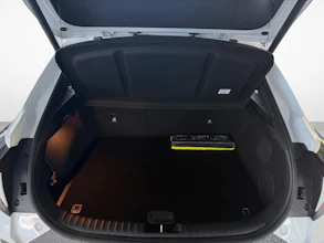 https://vehicle.imgix.net/4458305/cf42e8e6-bc85-4155-9e92-d9745ec7e115.jpg