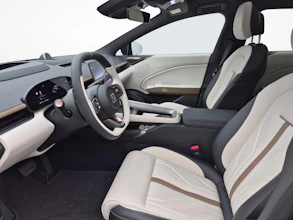 https://vehicle.imgix.net/4458312/a4960dc2-c64a-4476-a511-3f1ae25d5f87.jpg