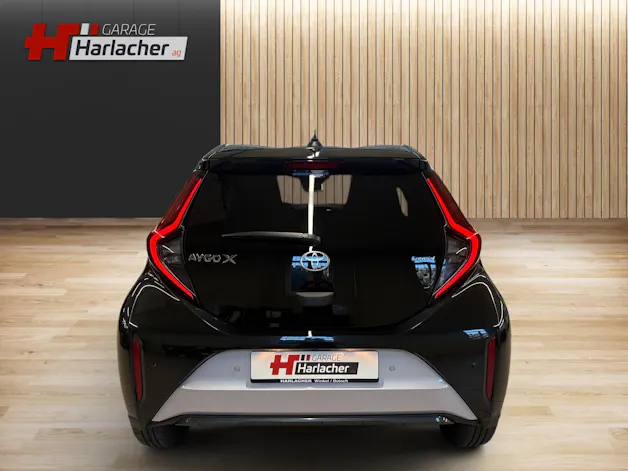 Toyota Aygo X 1.5 VVT-i HSD Style