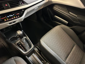 https://vehicle.imgix.net/4458370/22ad4457-50be-456b-a464-2fc980e6a589.jpg