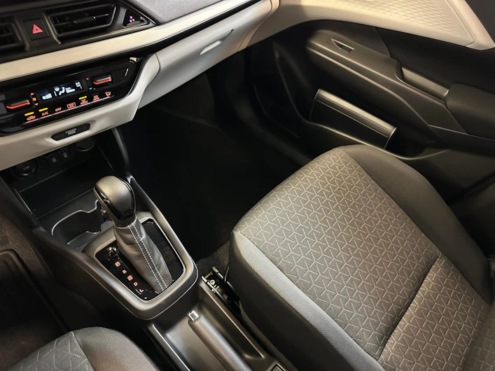 Fahrzeugbild SUZUKI SWIFT