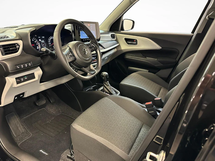 Fahrzeugbild SUZUKI SWIFT